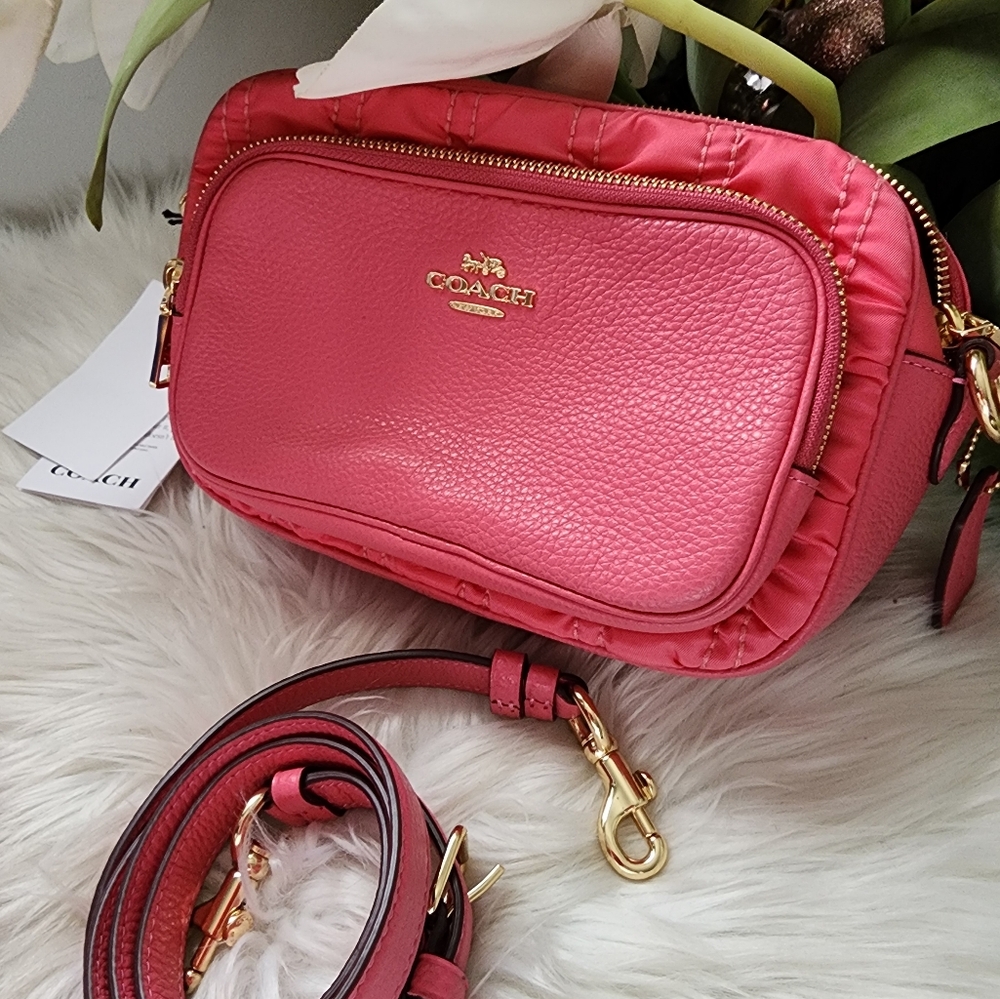 Coach Court Crossbody With RuchingCOLOR:Gold/Confetti Pink new - Picture 7 of 7